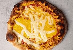 4 Peynirli Pizza